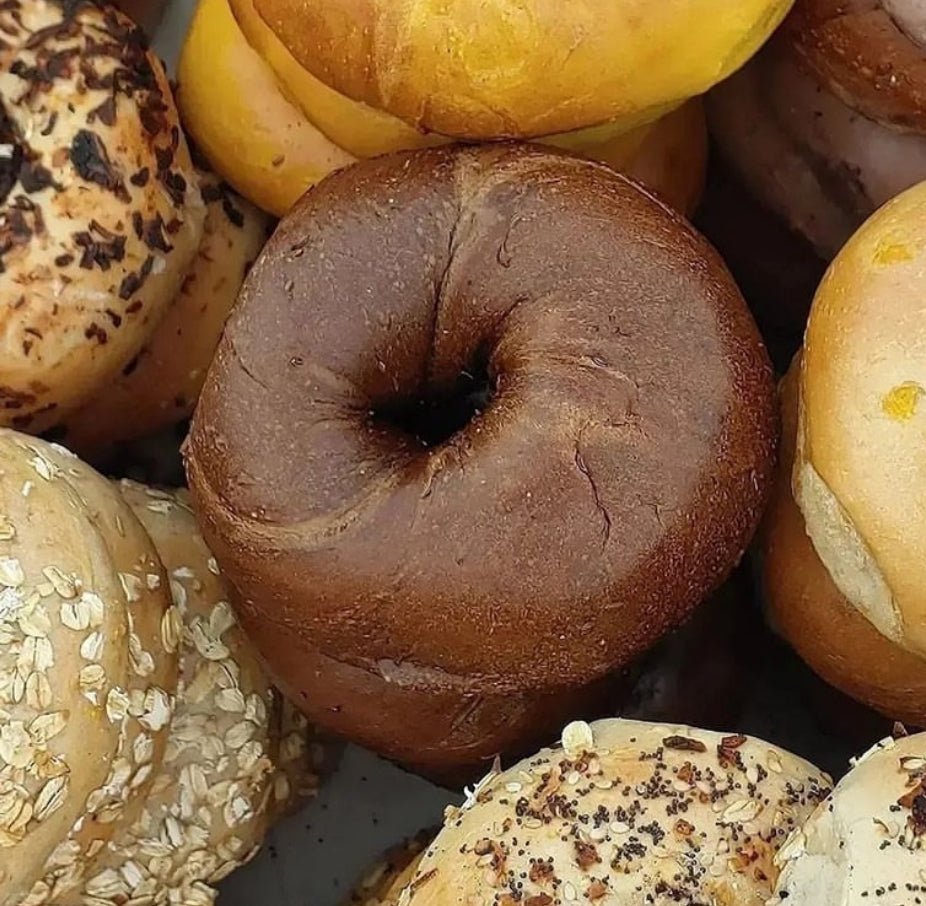 Pumpernickel Frozen Par Baked Bagels Case (5 Dozens) - shop_WholesaleDavidovich Bakery