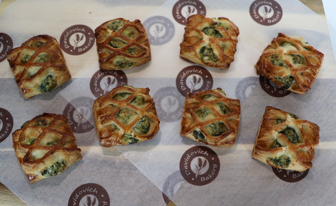 Small Butter Spinach Feta Savory Croissant 6 Pieces - shop_savory pastriesDavidovich Bakery
